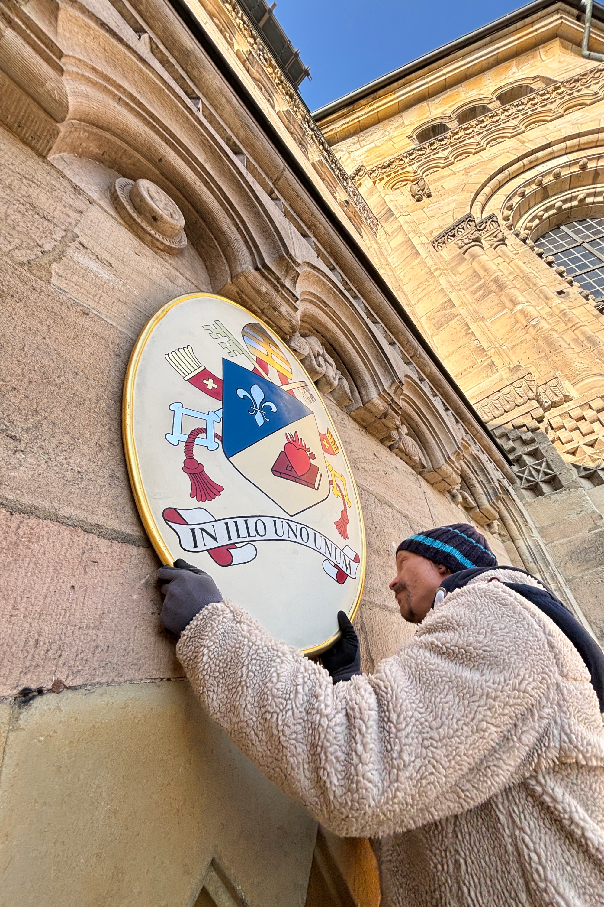 Papstwappen Dom